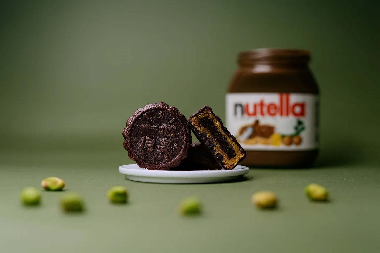 圓月月餅禮盒（六件三款口味）Full Moon Assorted Gift box  (Box of 6)