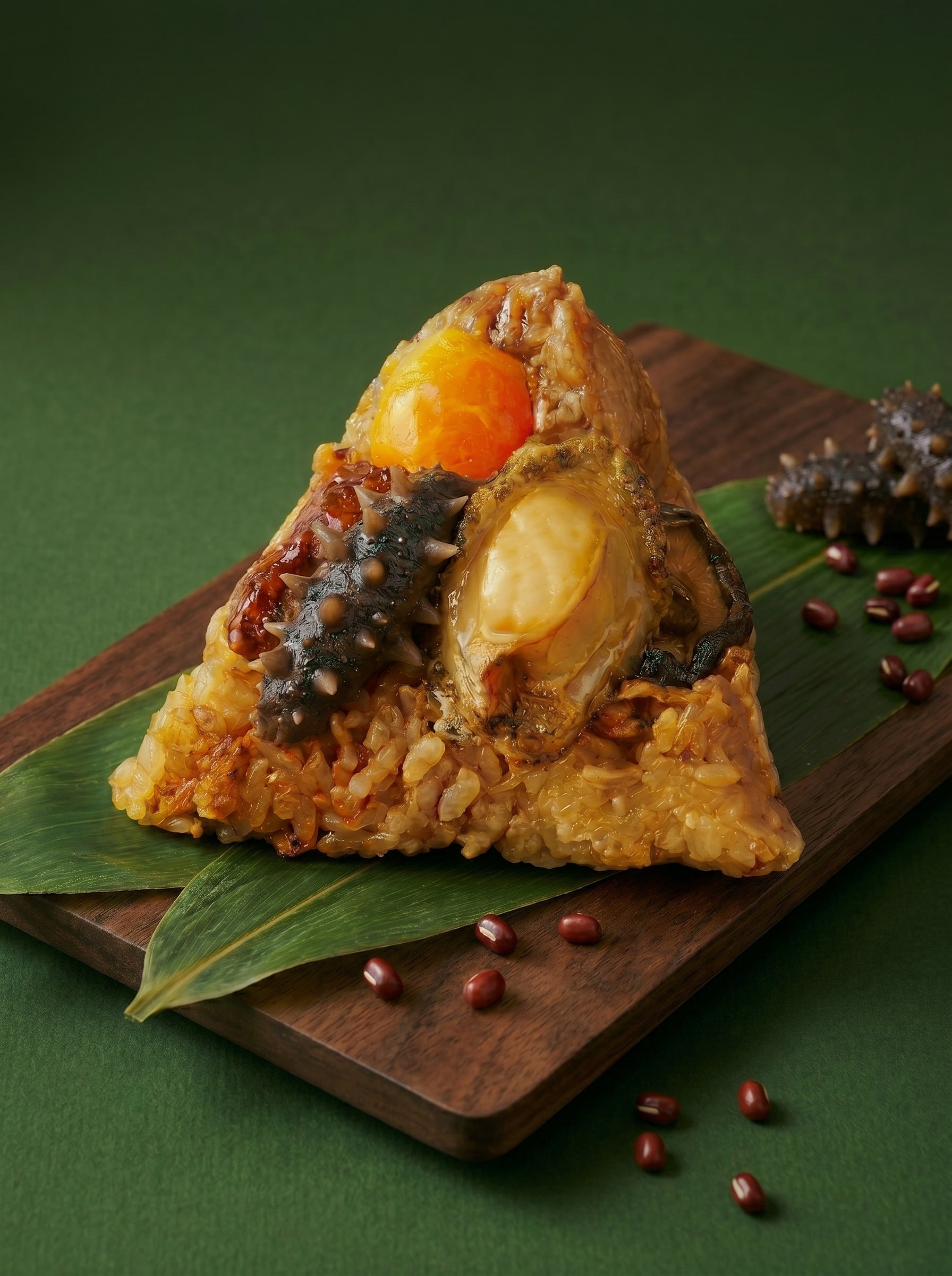 極上參鮑佛跳金糭 The Grand Abalone & Sea Cucumber Rice Dumpling